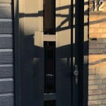 kunststof kozijn voordeur 7016 houtnerf raamko isostone